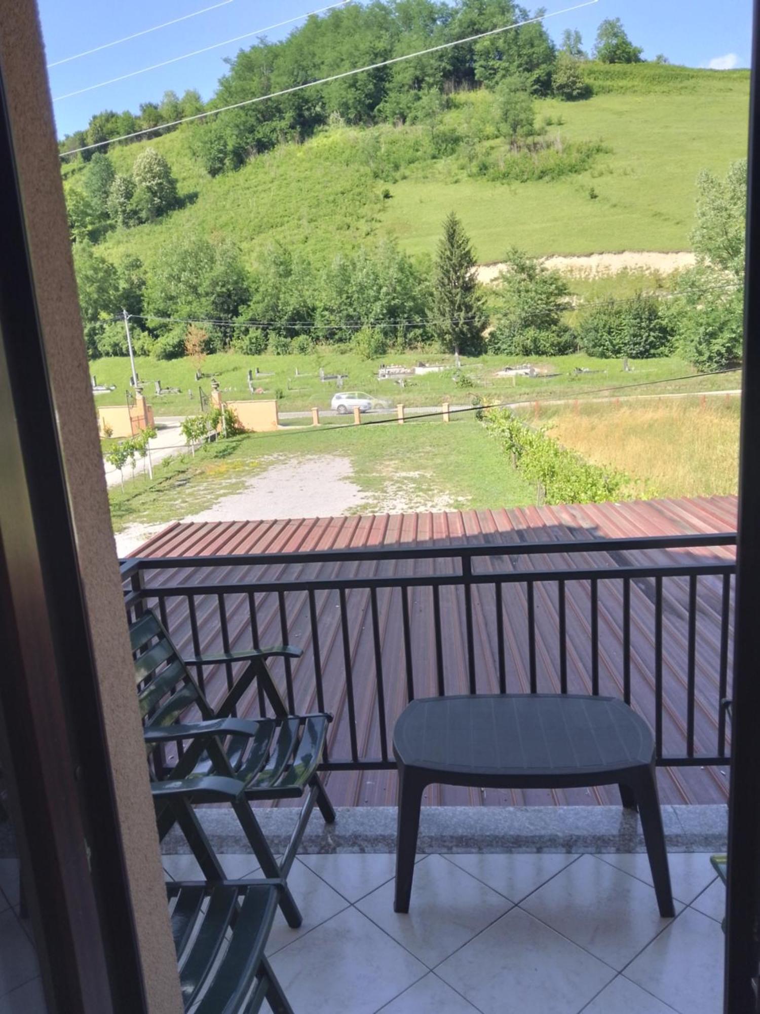 Apartmani Natura Sanski Most Exteriér fotografie